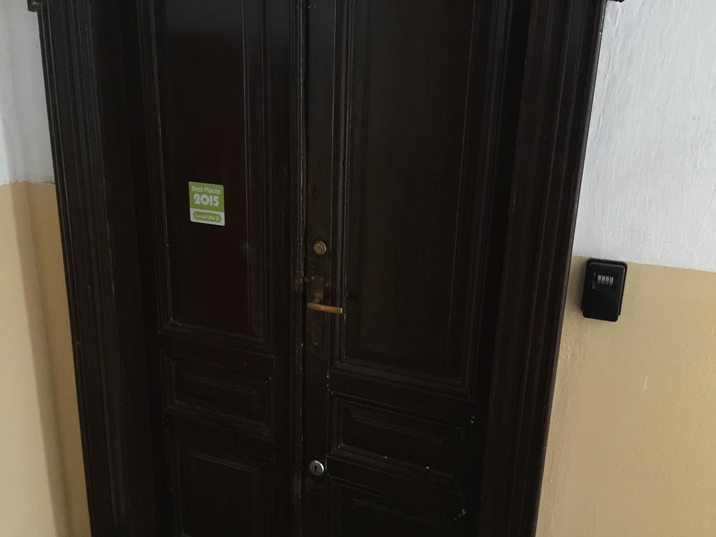 クラクフView To The Cracow Basicアパートメント エクステリア 写真