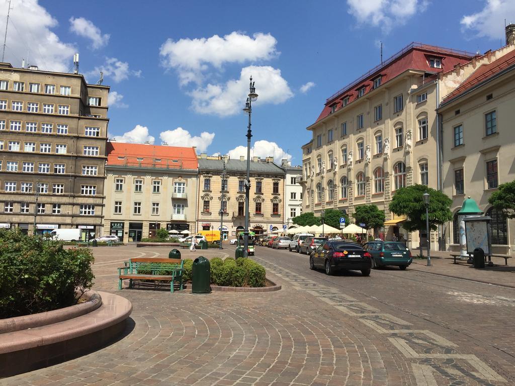 クラクフView To The Cracow Basicアパートメント エクステリア 写真